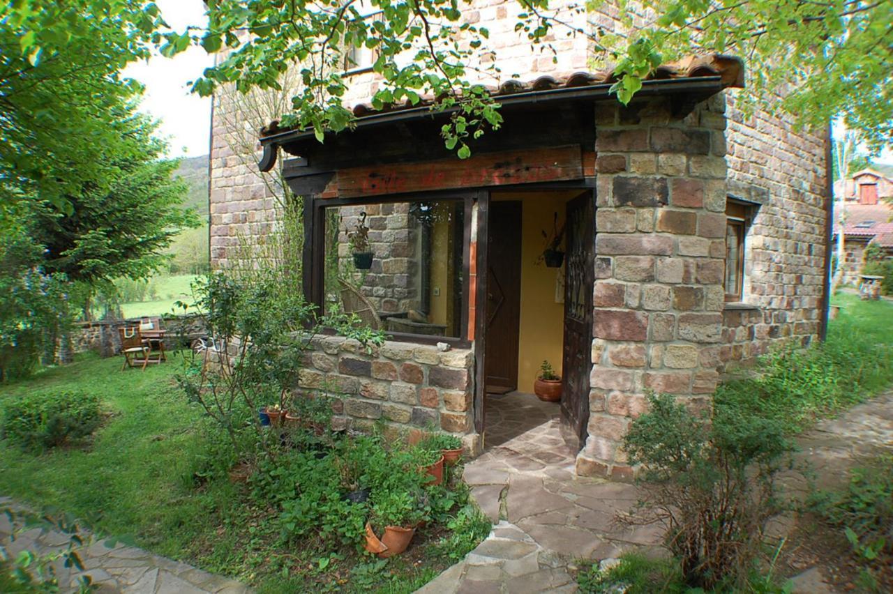Gasthaus Centro Jardin Mandala Valberzoso Exterior foto